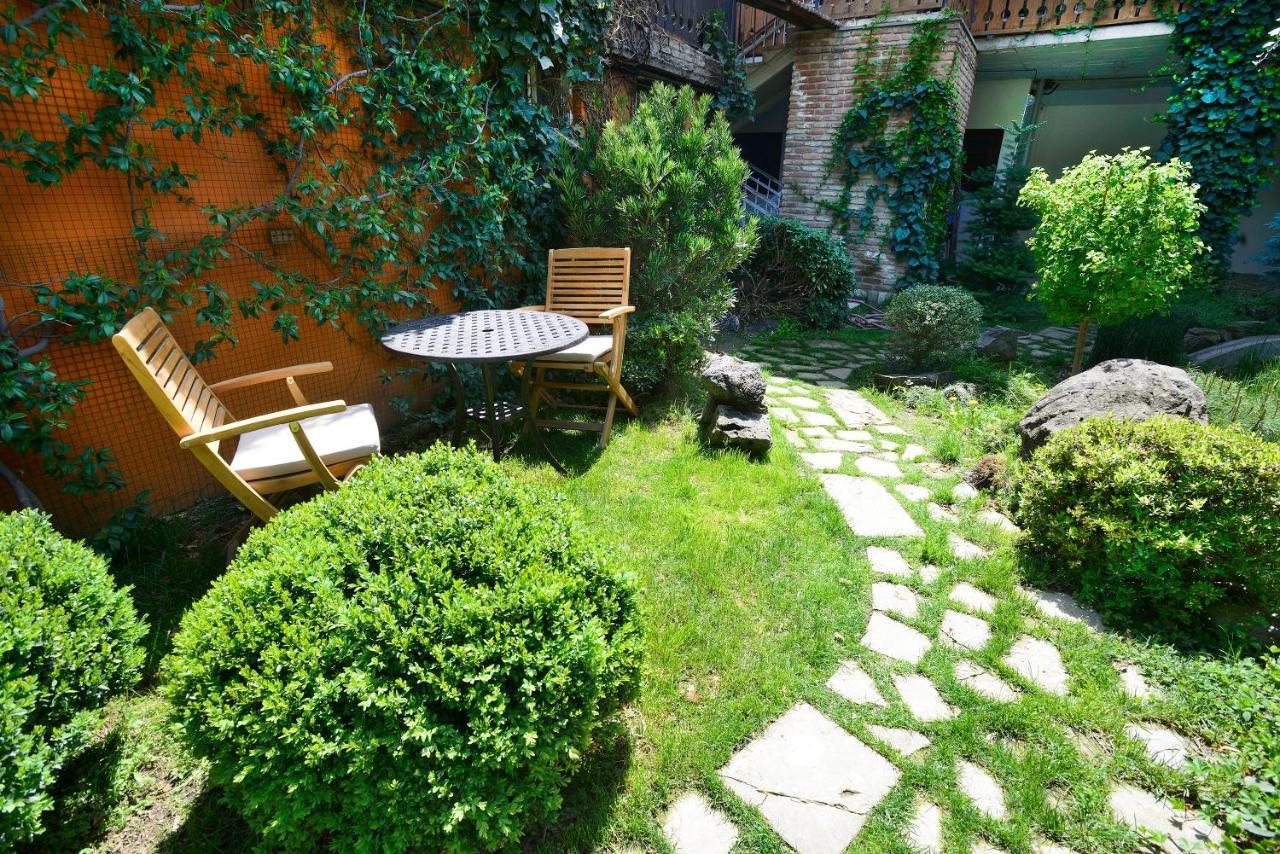The Zodiac Garden Hotel Mtskheta Exterior photo